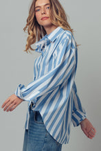 Load image into Gallery viewer, Urban Daizy - Oversized Stripe Button Down Collared Shirt