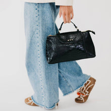 Load image into Gallery viewer, Pretty Simple - Elena Croc Embossed Crossbody
