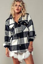 Load image into Gallery viewer, BELLA TEDDY PLAID SHACKET : BLACK / S-2/M-2/L-2