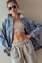 Load image into Gallery viewer, Urban Daizy - DENIM BUTTON-UP JACKET
