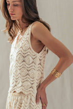 Load image into Gallery viewer, Urban Daizy - Natural Crochet Wavy V-Neck Tank