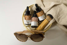 Load image into Gallery viewer, Beauty By Earth - Self Tanner Drops 1oz (3 Shades)