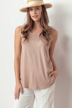 Load image into Gallery viewer, Urban Daizy - CASUAL BASIC TANK TOP