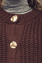 Load image into Gallery viewer, Urban Daizy - Chunky Gold Button Ribbed Knit Cardigan