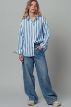 Load image into Gallery viewer, Urban Daizy - Oversized Stripe Button Down Collared Shirt