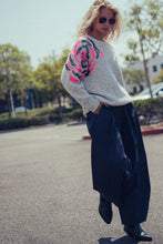 Load image into Gallery viewer, Urban Daizy - Sequin Floral Fuzzy Knit Sweater