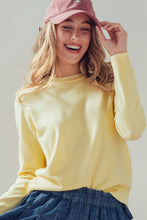 Load image into Gallery viewer, Urban Daizy - Soft Viscose Blend Crewneck Knit Pullover