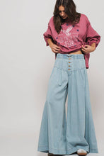 Load image into Gallery viewer, Urban Daizy - Pleated Wide-Leg Button Closure Pants