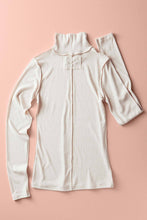 Load image into Gallery viewer, Urban Daizy - Contrast Seam Turtleneck Knit Top