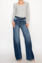 Load image into Gallery viewer, ARTEMIS VINTAGE - ECO FABRIC HIGH RISE RELAXED FLARE JEANS