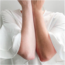 Load image into Gallery viewer, Beauty By Earth - Self Tanner Application Kabuki Body Blending Brush