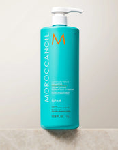 Load image into Gallery viewer, MoroccanOil Moisture Repair Shampoo
