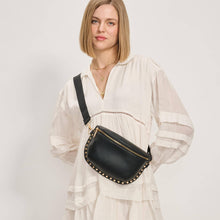 Load image into Gallery viewer, Moda Luxe - Gizelle Belt Bag
