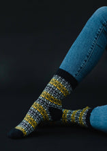 Load image into Gallery viewer, Dk Navy, Yellow &amp; Olive Pattern Socks
