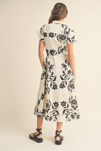 Load image into Gallery viewer, MIOU MUSE - D3607   PRINT BUTTON DOWN FLARE DRESS
