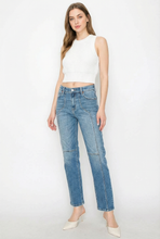 Load image into Gallery viewer, ARTEMIS VINTAGE - WESTERN DETAILING HIGH RISE STRAIGHT LEG JEANS
