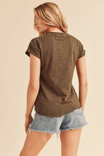 Load image into Gallery viewer, AEMI + CO - 8219BK Gwen Tee
