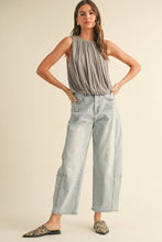 Load image into Gallery viewer, MIOU MUSE - T4577   LINEN KNITTED BUBBLE BOTTOM TOP

