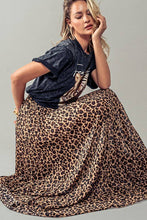 Load image into Gallery viewer, LEOPARD ANIMAL PRINT PLEATED MIDI SKIRT: LEOPARD / S-2/M-2/L-2
