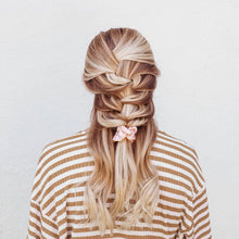Load image into Gallery viewer, KITSCH - Scrunchies Metallic (Blush)
