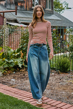 Load image into Gallery viewer, Urban Daizy - Contrast Seam Turtleneck Knit Top
