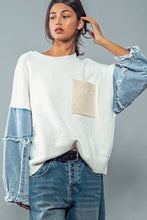Load image into Gallery viewer, Denim Sleeve Color Blocked Sweater : IVORY / S/M-3:M/L-3
