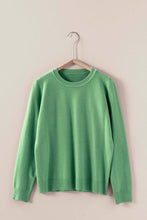 Load image into Gallery viewer, Urban Daizy - Soft Viscose Blend Crewneck Knit Pullover
