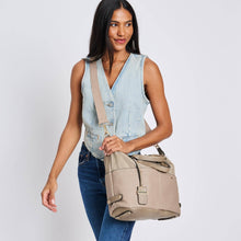 Load image into Gallery viewer, Moda Luxe - London - Satchel
