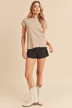 Load image into Gallery viewer, AEMI + CO - 8219BK Gwen Tee
