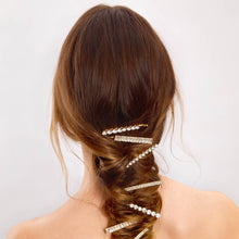 Load image into Gallery viewer, KITSCH - Metal Rhinestone Assorted Bobby Pins 4pc Set - Gold
