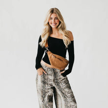Load image into Gallery viewer, Pretty Simple - Susie Suede Bum Bag
