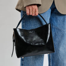 Load image into Gallery viewer, Moda Luxe - Sophie Crossbody
