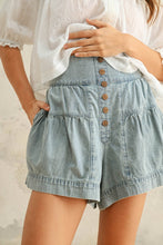 Load image into Gallery viewer, MIOU MUSE - P4206   TIERED BUTTON DOWN DENIM SHORTS
