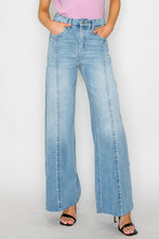 Load image into Gallery viewer, ARTEMIS VINTAGE - INSEAM TRANSFORM  MID RISE WIDE LEG JEANS
