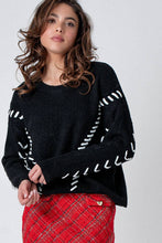 Load image into Gallery viewer, Urban Daizy - Heart of the Stitch Crewneck Sweater
