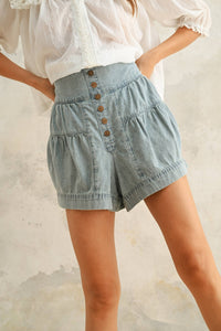 MIOU MUSE - P4206   TIERED BUTTON DOWN DENIM SHORTS