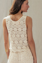 Load image into Gallery viewer, Urban Daizy - Natural Crochet Wavy V-Neck Tank

