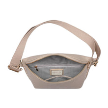 Load image into Gallery viewer, Moda Luxe - Gizelle Belt Bag
