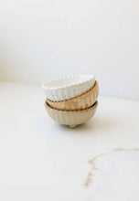 Load image into Gallery viewer, Fodory - Ruffled Edge Ceramic Pinch Bowls
