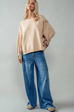 Load image into Gallery viewer, ORGANIC PIGMENT WASHED SWEATSHIRT TOP : TOMATO CREAM / S-2/M-2/L-2
