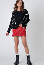 Load image into Gallery viewer, Urban Daizy - Heart of the Stitch Crewneck Sweater
