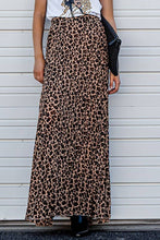 Load image into Gallery viewer, LEOPARD ANIMAL PRINT PLEATED MIDI SKIRT: LEOPARD / S-2/M-2/L-2
