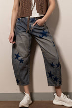 Load image into Gallery viewer, Urban Daizy - Sea of Stars Barrel Jeans
