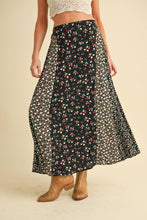 Load image into Gallery viewer, AEMI + CO - 745BK Melanie Skirt
