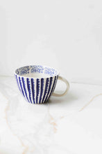 Load image into Gallery viewer, Fodory - Casa Stripe Mug
