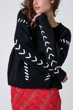 Load image into Gallery viewer, Urban Daizy - Heart of the Stitch Crewneck Sweater
