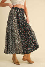 Load image into Gallery viewer, AEMI + CO - 745BK Melanie Skirt
