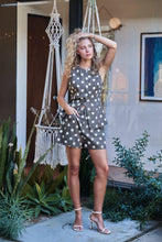 Load image into Gallery viewer, Urban Daizy - Polka Dot Cotton Linen Matching Set
