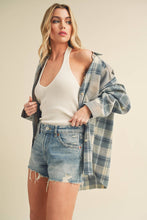 Load image into Gallery viewer, Kambrie Plaid Shirt: Blue Multi / Contemporary / M
