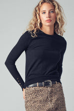 Load image into Gallery viewer, Urban Daizy - Polished Button Cuff Slim Knit Top
